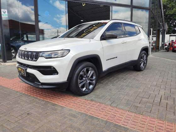 JEEP COMPASS 1.3 T270 TURBO FLEX LONGITUDE AT6 JEEP COMPASS 1.3 T270 TURBO FLEX LONGITUDE AT6